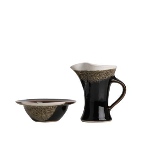 Jug & Sugar Bowl (109E Smolin)