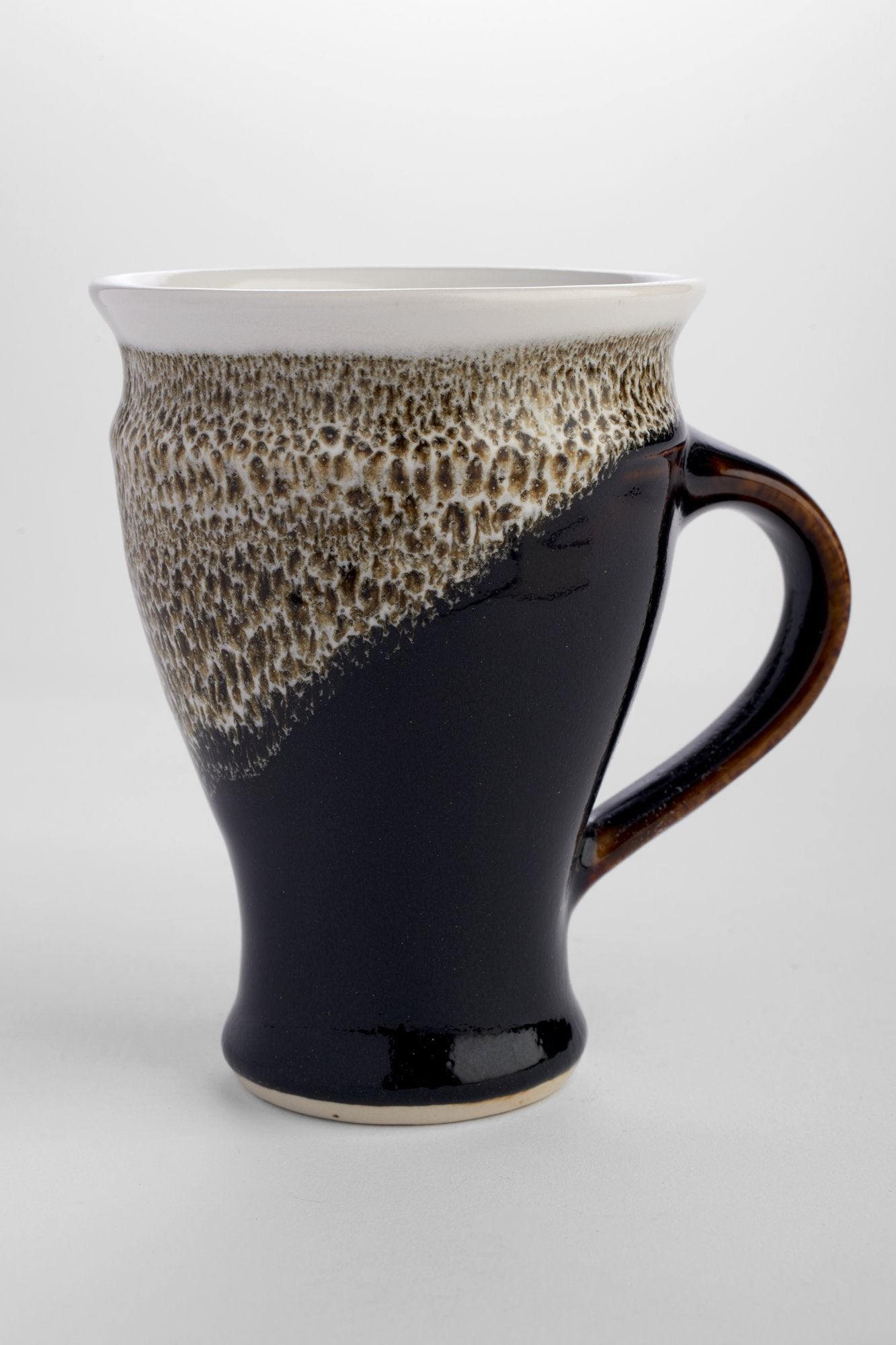 Round Mug  (120GBW2_28)