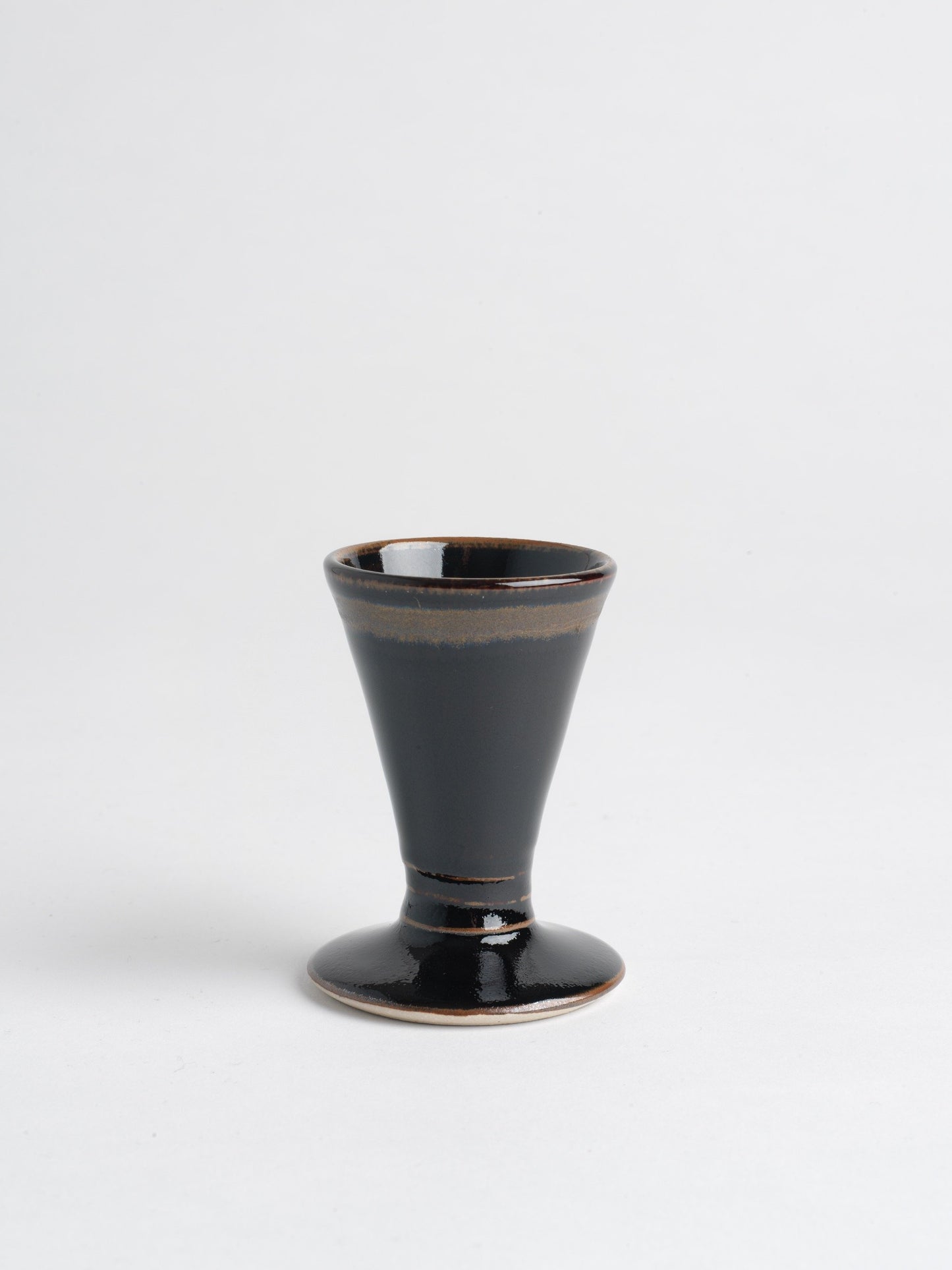 Egg Cup (138E), Louis Mulcahy Pottery