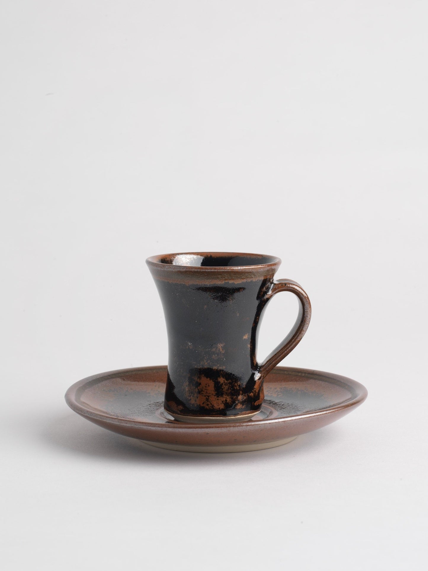 Espresso Cup & Saucer (1501), Louis Mulcahy Pottery