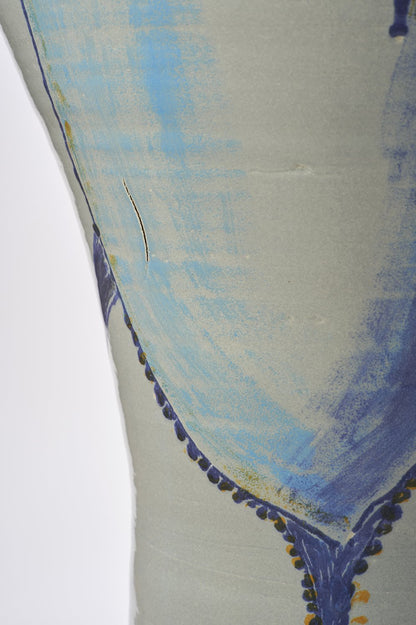 Large Urn (615DZZ2_5554), Louis Mulcahy Pottery