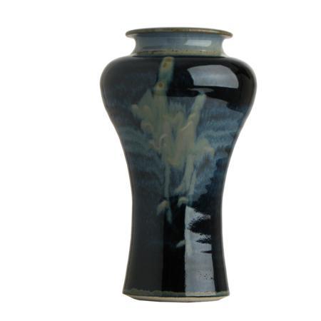 Shouldered Vase (3070 Navy)