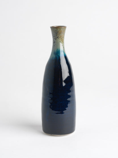 Buidéal bottle shaped vase (307F), Louis Mulcahy Pottery