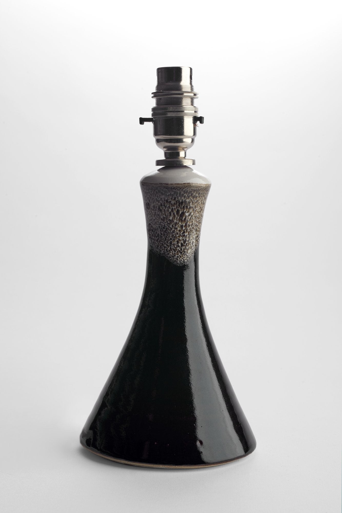 Small Straight Conical  (400ABW3_93)