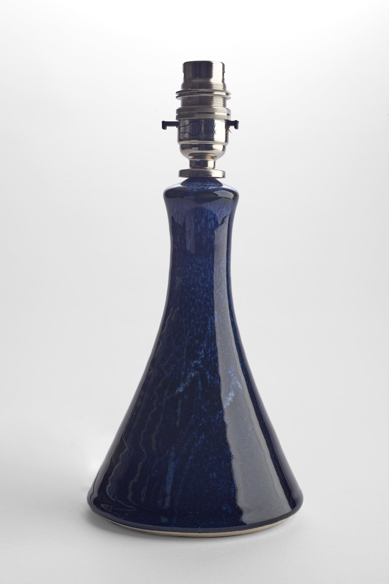 Small Straight Conical  (400ANV3_94)