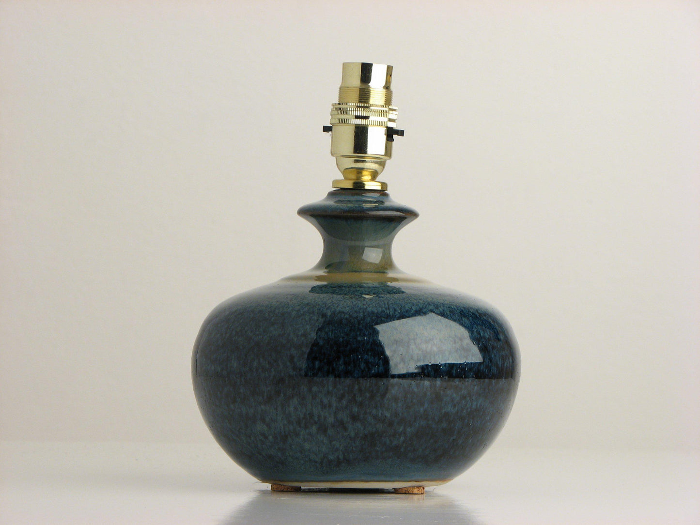 Small Round Lampbase (4040), Louis Mulcahy Pottery