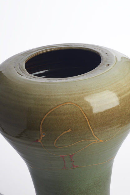 Large Urn  (615BZZ3_120)