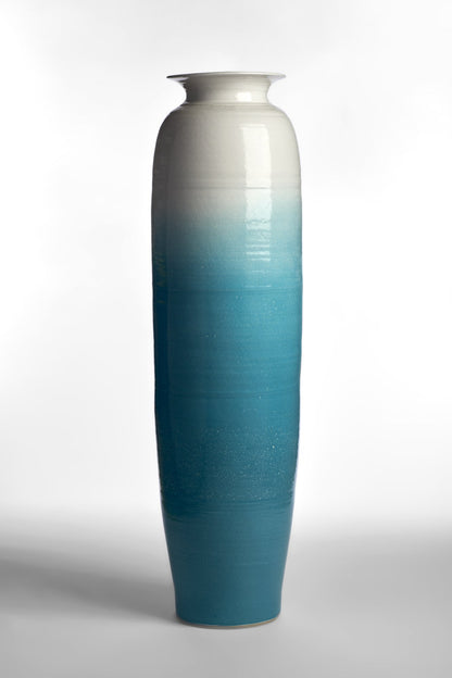 Large Straight Urn (615OWQ_123), Louis Mulcahy Pottery