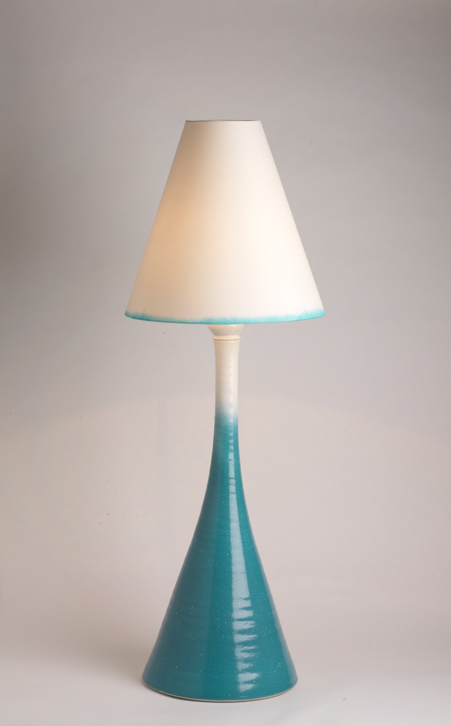 4200K16B Very large Lamp & Cone Shade (7445), Louis Mulcahy Pottery