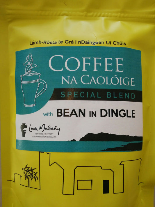 Coffee na Caolóige, Louis Mulcahy Pottery