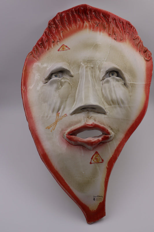 Mask (6700ZZ_166), Louis Mulcahy Pottery