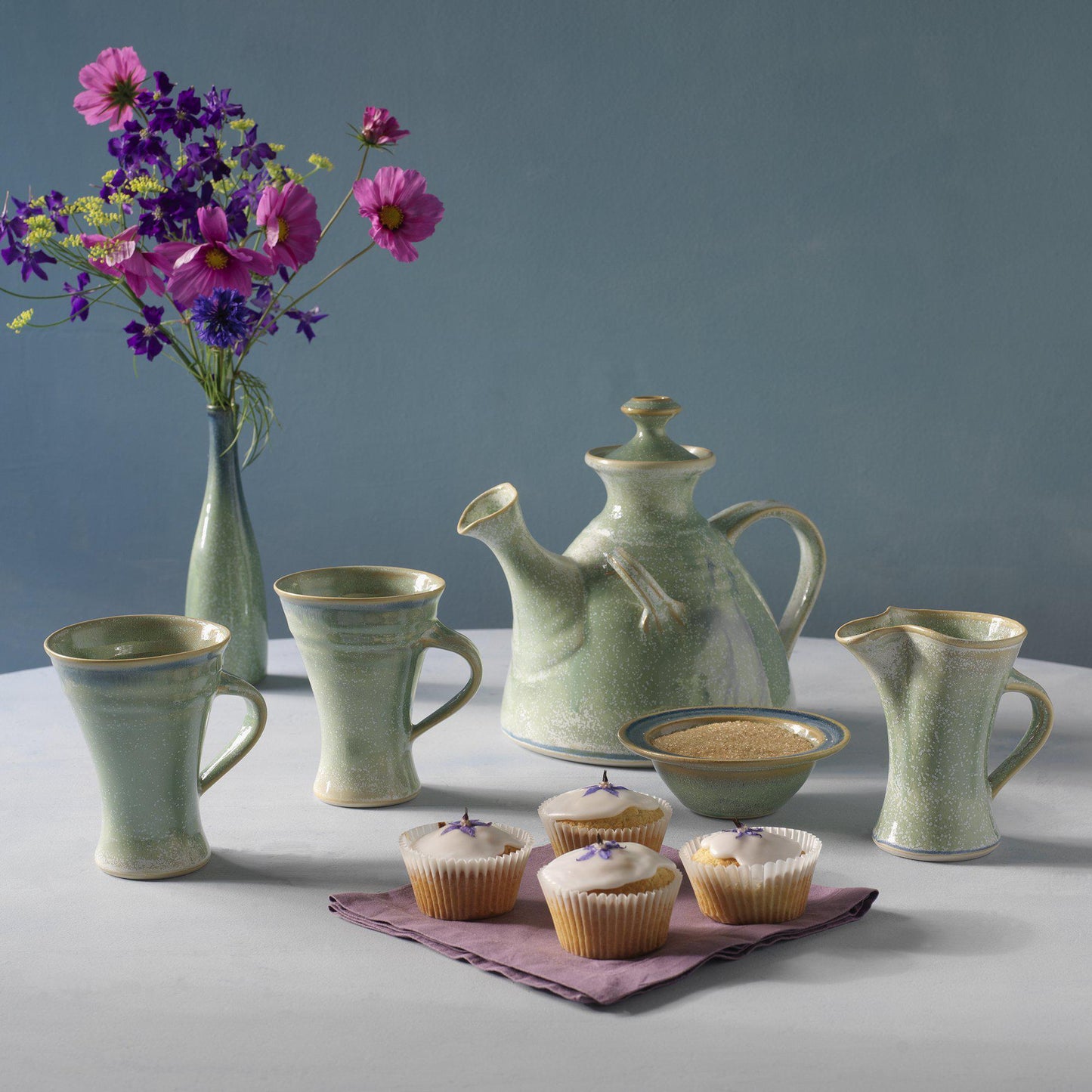 Mug (120F), Louis Mulcahy Pottery