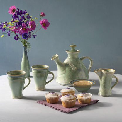 Large Tea Pot (117E), Louis Mulcahy Pottery