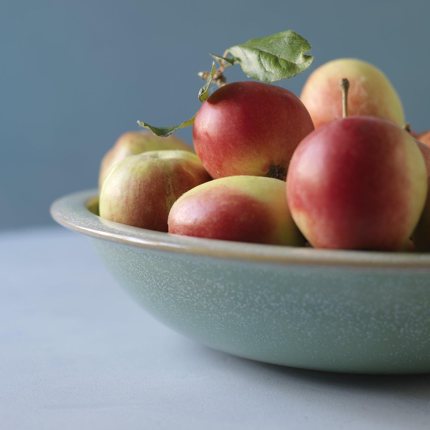 Fruit Bowl (1310), Louis Mulcahy Pottery