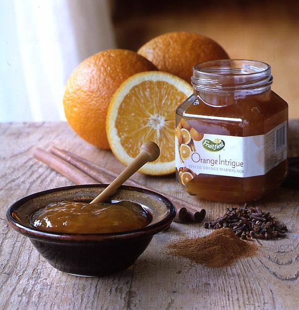 Sugar Bowl (109G), Louis Mulcahy Pottery